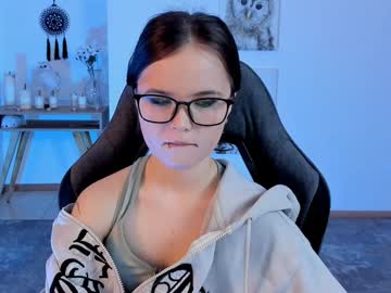 Elainebeness February 04, 2025 Chaturbate stream image