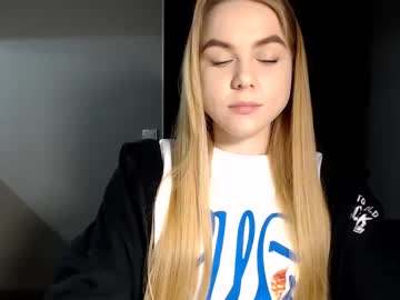 Happy_Fox_ February 04, 2025 Chaturbate stream image