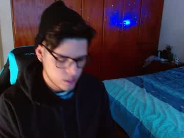 Slogan_30 February 04, 2025 Chaturbate stream image