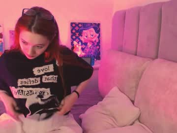 Alphinafox February 04, 2025 Chaturbate stream image