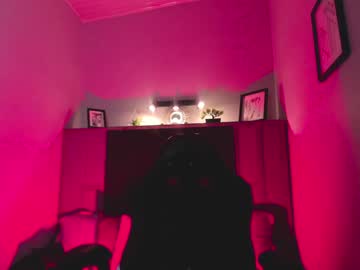 Angel4__ stream photo from February 04, 2025