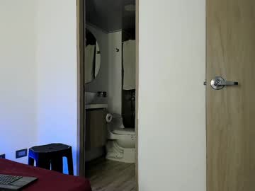 Jakee_Brown February 05, 2025 Chaturbate stream image