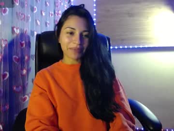 Mia_Petitebaby February 05, 2025 Chaturbate stream image