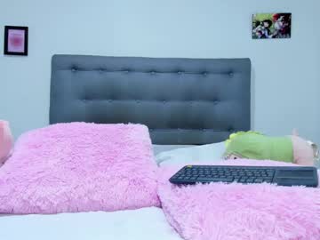 Nata_Gil19 February 05, 2025 Chaturbate stream image