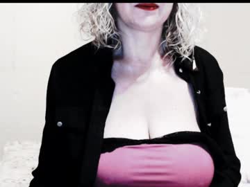 Naughtyjenniferxx February 05, 2025 Chaturbate stream image