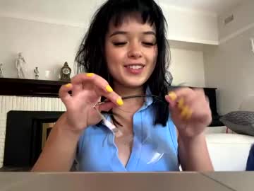 Sarah_Heart_Aus stream photo from February 05, 2025