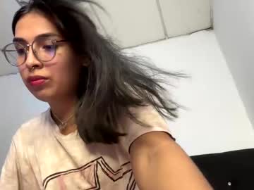 Yara_2005 February 05, 2025 Chaturbate stream image