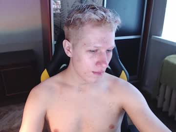 Miluegin February 05, 2025 Chaturbate stream image