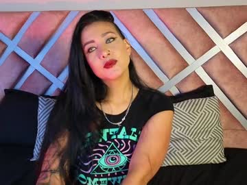 _Kelly_Hous36 February 05, 2025 Chaturbate stream image