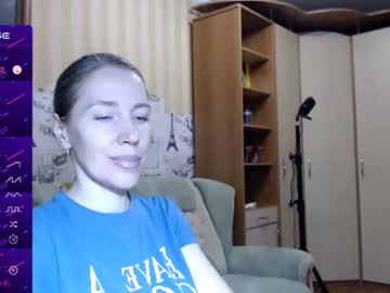 Berry2024 February 05, 2025 Chaturbate stream image