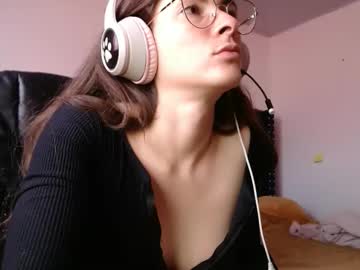 Mariel_Sins21 February 05, 2025 Chaturbate stream image