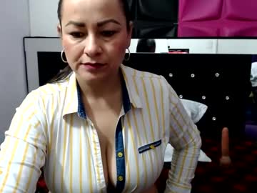 Scarletglow1 February 05, 2025 Chaturbate stream image