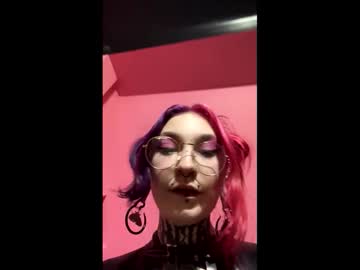 Smalltittygirlfriend February 05, 2025 Chaturbate stream image