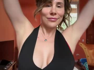 Novafoxx February 05, 2025 Chaturbate stream image