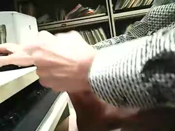 01quebecboy69 February 05, 2025 Chaturbate stream image