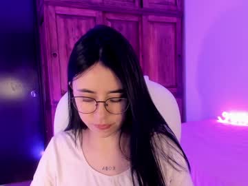 Alicee_2 February 05, 2025 Chaturbate stream image