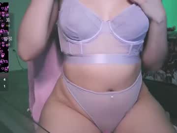 Moxiexfoxie stream photo from February 05, 2025