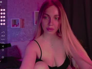 Holly_Molly8 stream photo from February 05, 2025