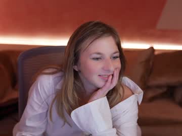 Maybelline_Newyork February 05, 2025 Chaturbate stream image