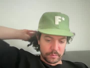 Tyleruzi February 05, 2025 Chaturbate stream image