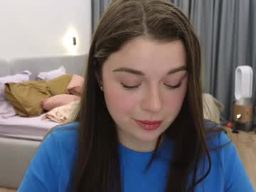 Tutti_Frutti_ February 05, 2025 Chaturbate stream image
