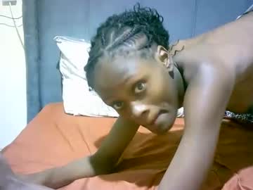 Creamy_Petite February 06, 2025 Chaturbate stream image