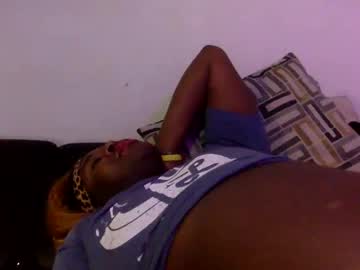Devours_Hung February 06, 2025 Chaturbate stream image
