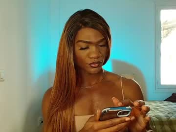 Suannyklatten_ February 06, 2025 Chaturbate stream image