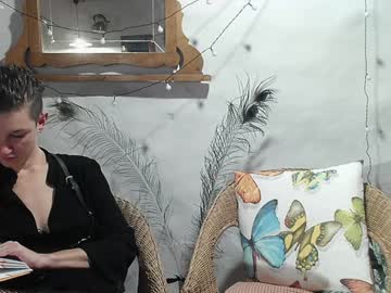 Helen_Victoria0 February 06, 2025 Chaturbate stream image