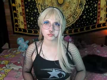 Emily_Salvatore February 06, 2025 Chaturbate stream image
