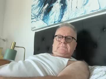 Ozhairybearxxxx February 07, 2025 Chaturbate stream image