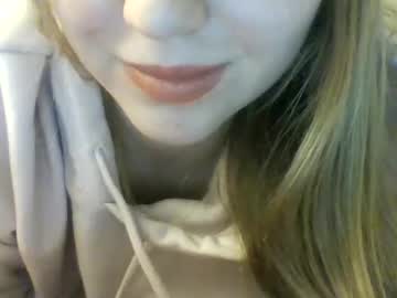 Layannalea February 07, 2025 Chaturbate stream image
