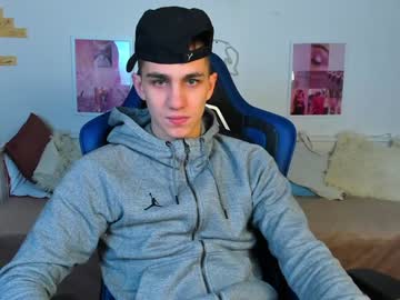 Frank_Mooree February 07, 2025 Chaturbate stream image