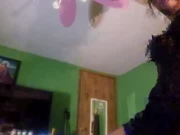 Plumbuttjiggle February 07, 2025 Chaturbate stream image