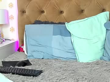 Vivian_Cross February 07, 2025 Chaturbate stream image