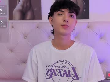 Elliot_Younng February 07, 2025 Chaturbate stream image