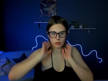 Silvia__Queen February 07, 2025 Chaturbate stream image