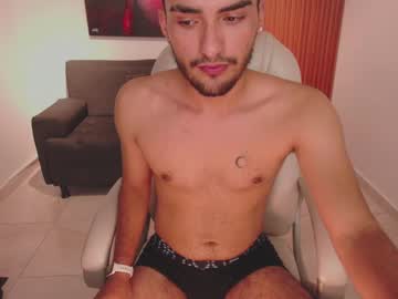 El_Ruizxxx February 07, 2025 Chaturbate stream image