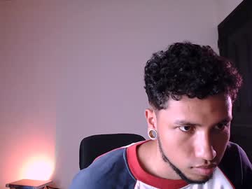 Yerfon_S1 February 08, 2025 Chaturbate stream image