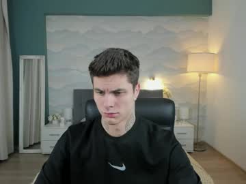 Marsik_Soo_Hot stream photo from February 08, 2025
