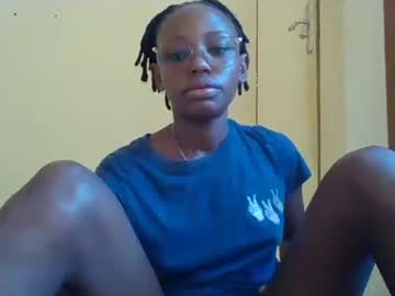 Queniy223058 February 08, 2025 Chaturbate stream image