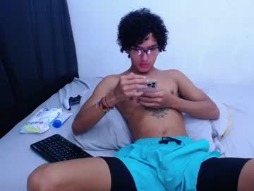 Tayronx33 February 08, 2025 Chaturbate stream image
