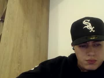 Elmono33 February 08, 2025 Chaturbate stream image