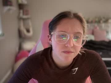 Musclemommy426347 February 08, 2025 Chaturbate stream image