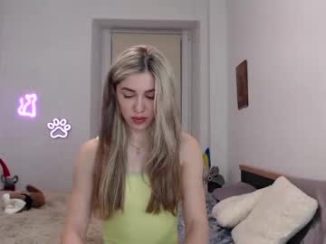 Hot_Berry69 February 08, 2025 Chaturbate stream image