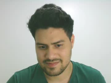Benjaminlouis24 February 09, 2025 Chaturbate stream image