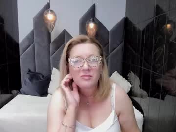 Lea_Fruit February 09, 2025 Chaturbate stream image