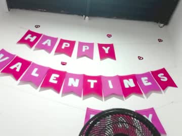 Petiteivoryqueen February 09, 2025 Chaturbate stream image