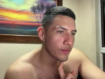 Isaac_Gray February 09, 2025 Chaturbate stream image