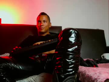 Leonnardojaramillo February 09, 2025 Chaturbate stream image